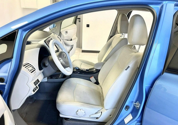 Nissan Leaf cena 30900 przebieg: 118000, rok produkcji 2013 z Jeziorany małe 407